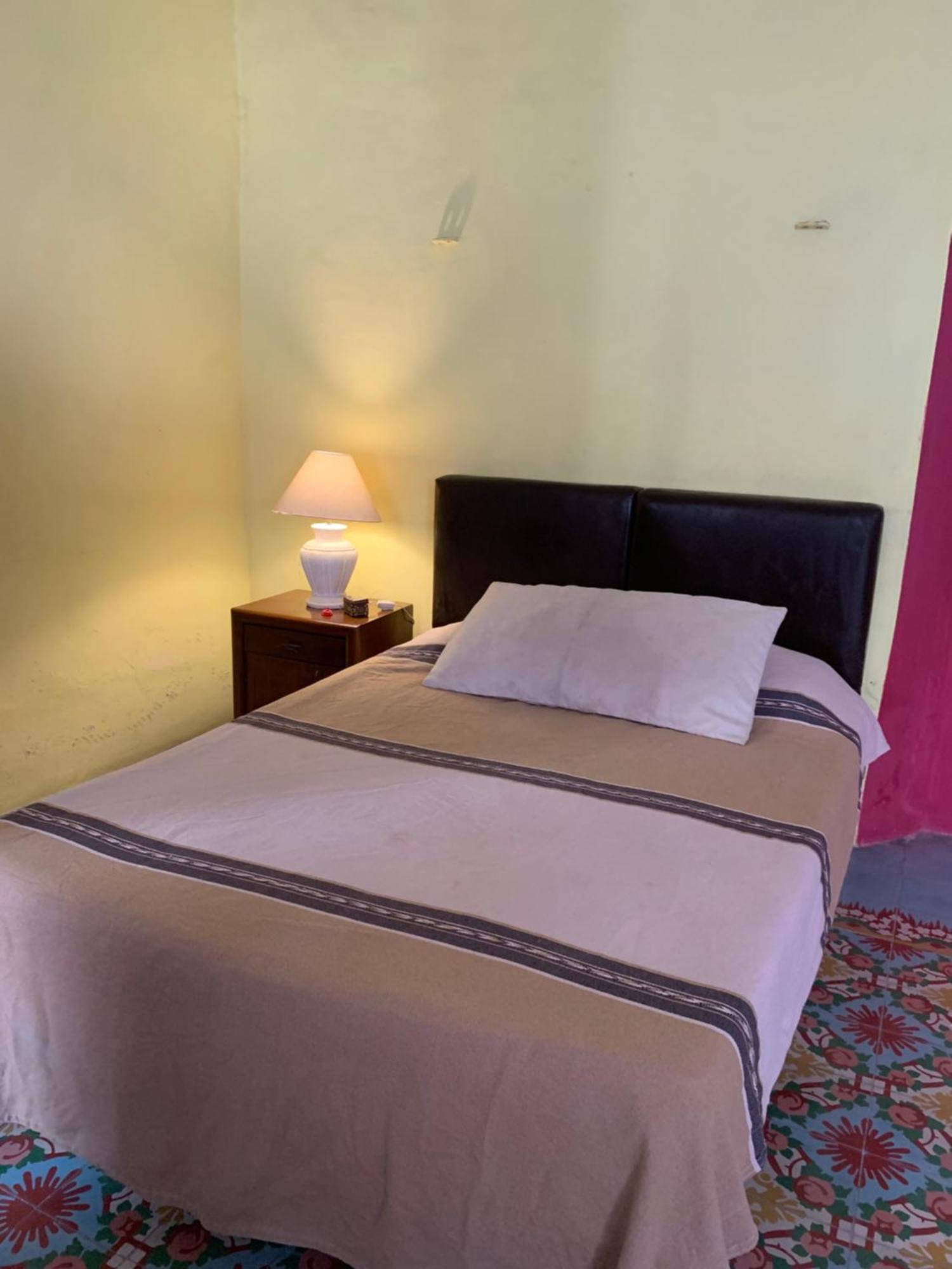 Bed and Breakfast Casa "La 44" Мерида Экстерьер фото